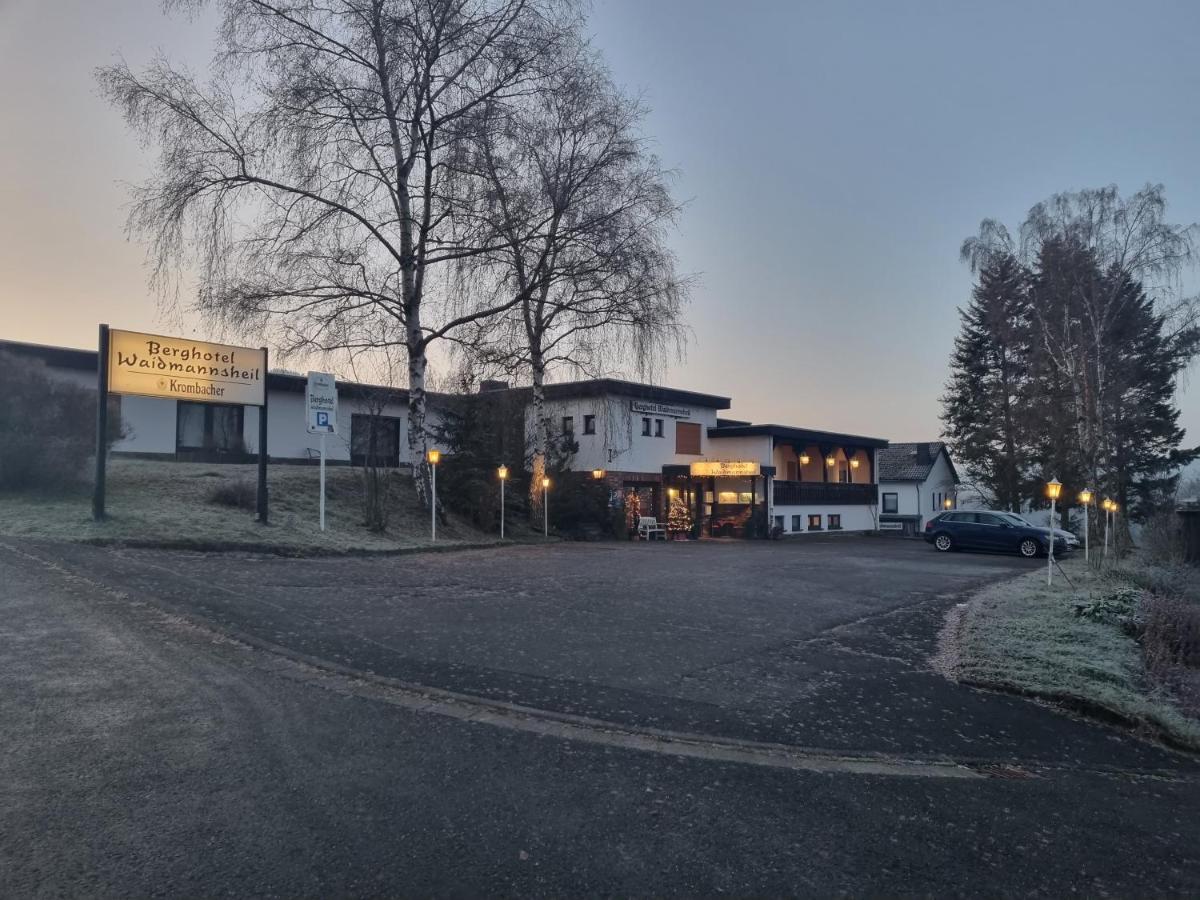 Berghotel Waidmannsheil Battenberg  Dış mekan fotoğraf