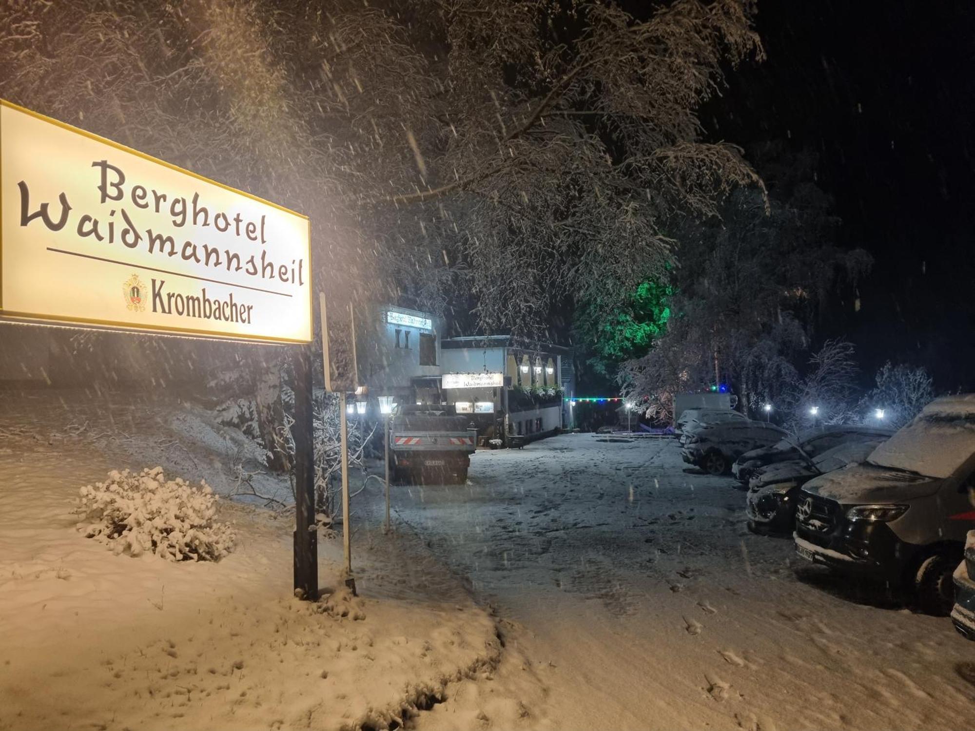 Berghotel Waidmannsheil Battenberg  Dış mekan fotoğraf